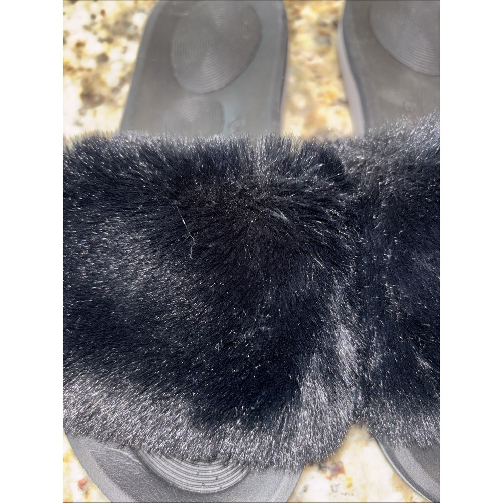 CoFace Women's Black Fur Slipper Sandals with Rubber Soles Size 7. 3703 - Picture 2 of 5
